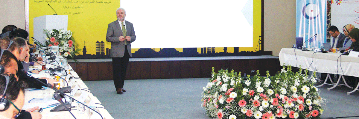 Suriyeli STK'lar için Kapasite Geliştirme Eğitimleri Başladı